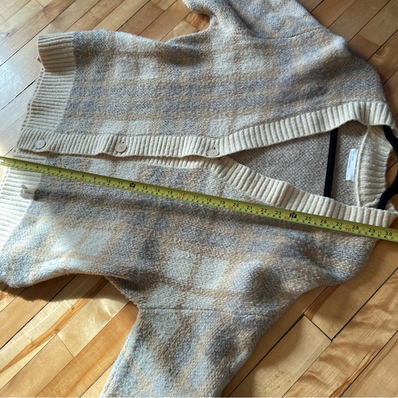 Oak + Fort neutral plaid oversized grandpa style cardigan - Picture 10 of 12